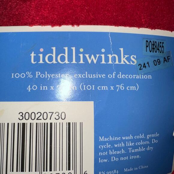 Tiddliwinks 40 in X 30 in Candy Cane Red White Fleece Child Infant Blanket NEW - Picture 7 of 7
